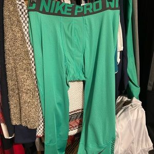 Nike Pro Men’s Leggings